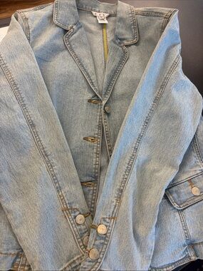 Cabi Light Wash Denim Blazer Jacket 10